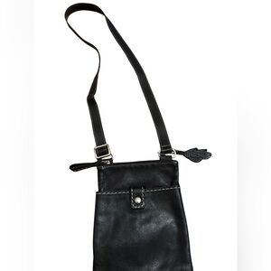 Roots Genuine LeatherSmall Black Bag in great condition